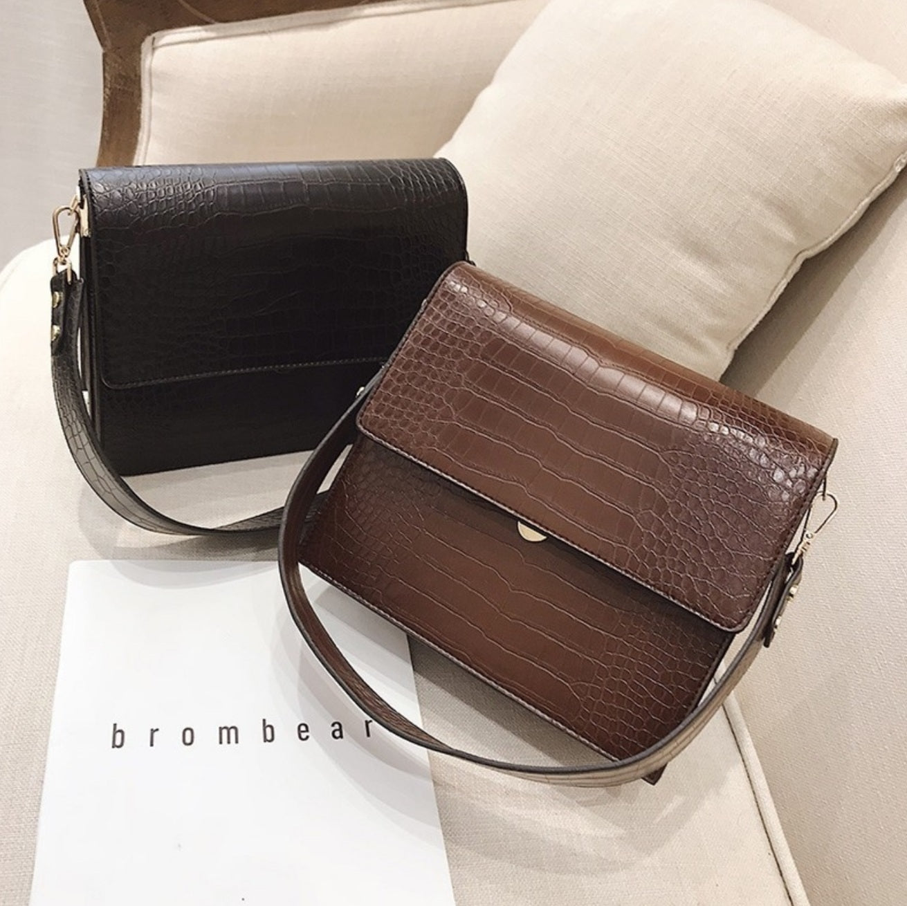 Croc-Embossed Vegan Leather Crossbody Bag – Structured Flap Shoulder Bag