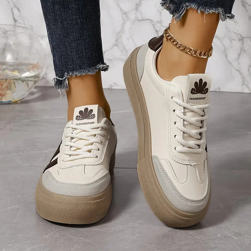Women's Platform Sneakers – Retro Color Block Lace-Up Low-Top
