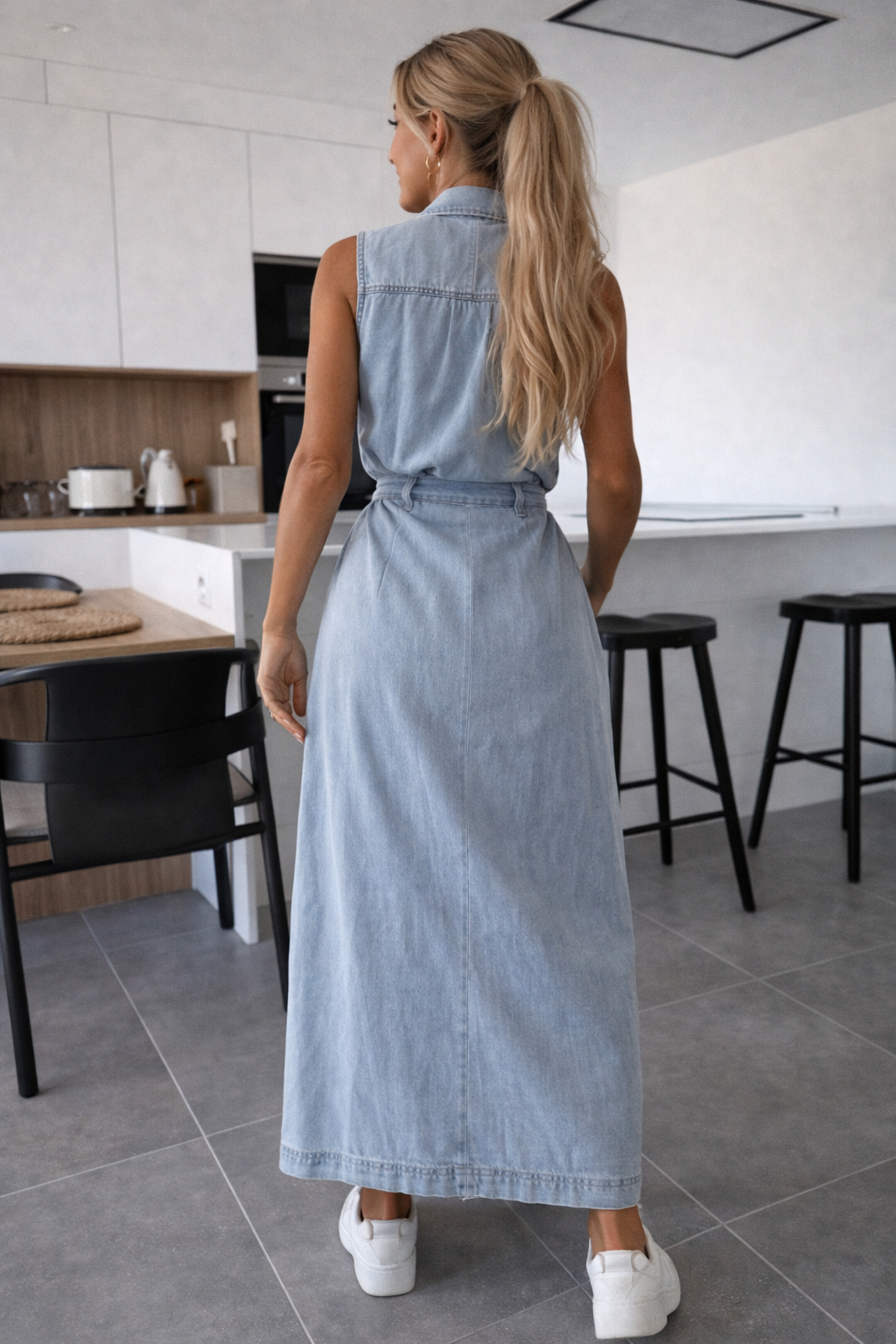 Women's Sleeveless Denim Maxi Dress – Button-Front Belted Shirt Dress