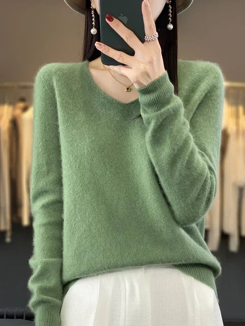 V-Neck Knit Pullover Sweater – Relaxed Fit Long Sleeve Jumper