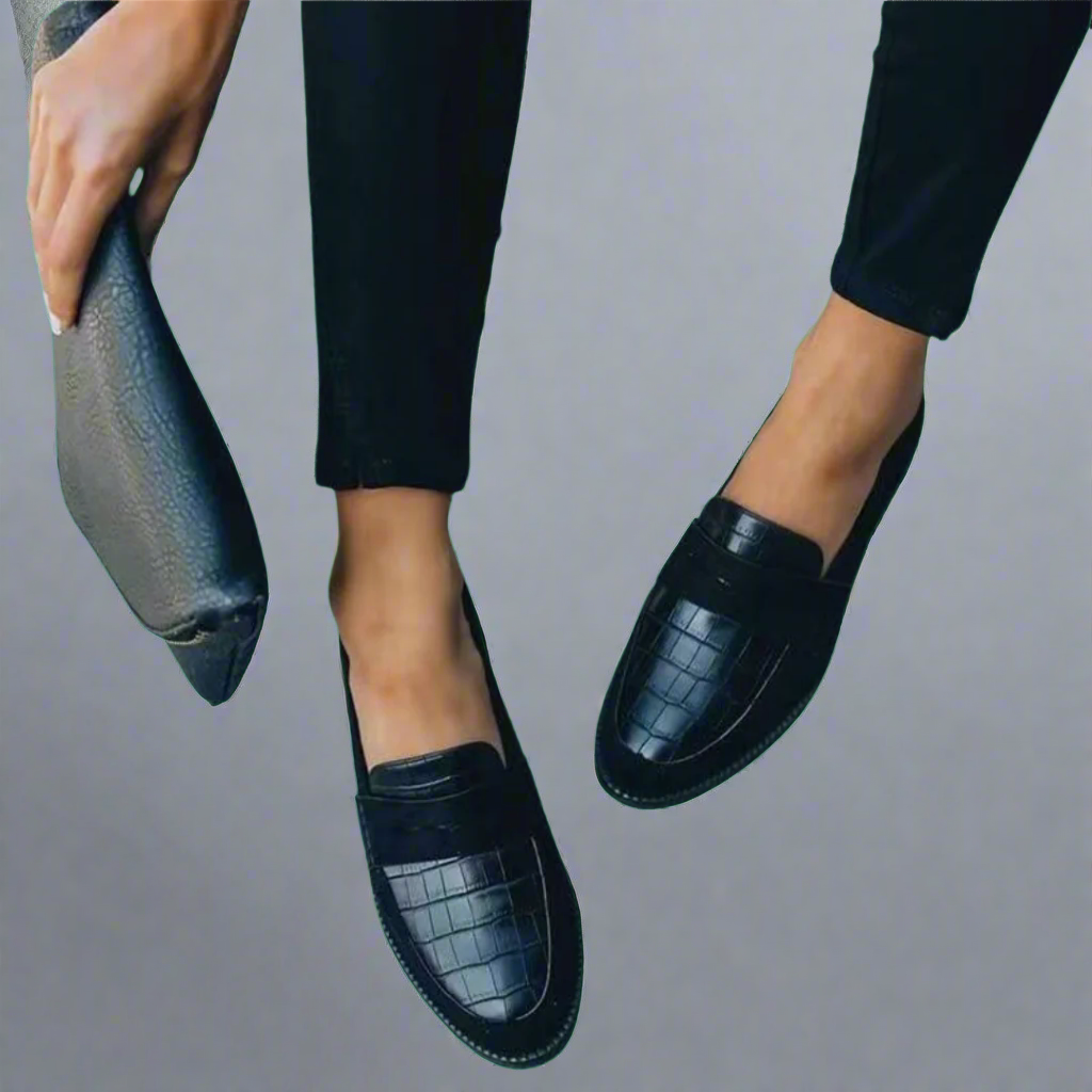 Croc Embossed Pointed Toe Loafers – Black Slip-On Flat Loafers