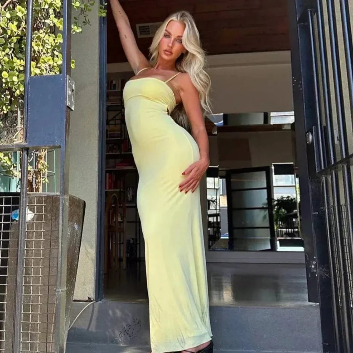 Backless Bodycon Maxi Dress – Spaghetti Strap Cut-Out Waist