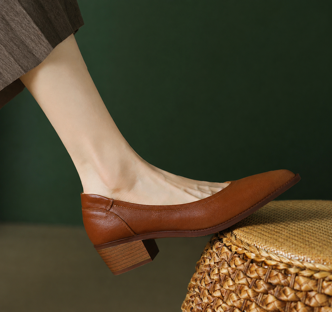 Pointed Toe Block Heel Pumps – Slip-On Low Heel Work Shoes