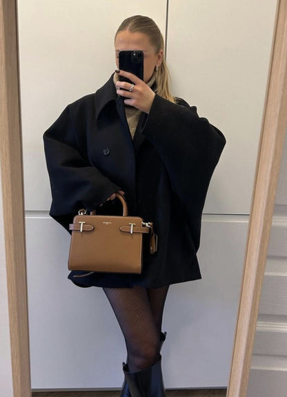 Short Oversized Wool-Blend Coat – Boxy Button-Front Winter Coat
