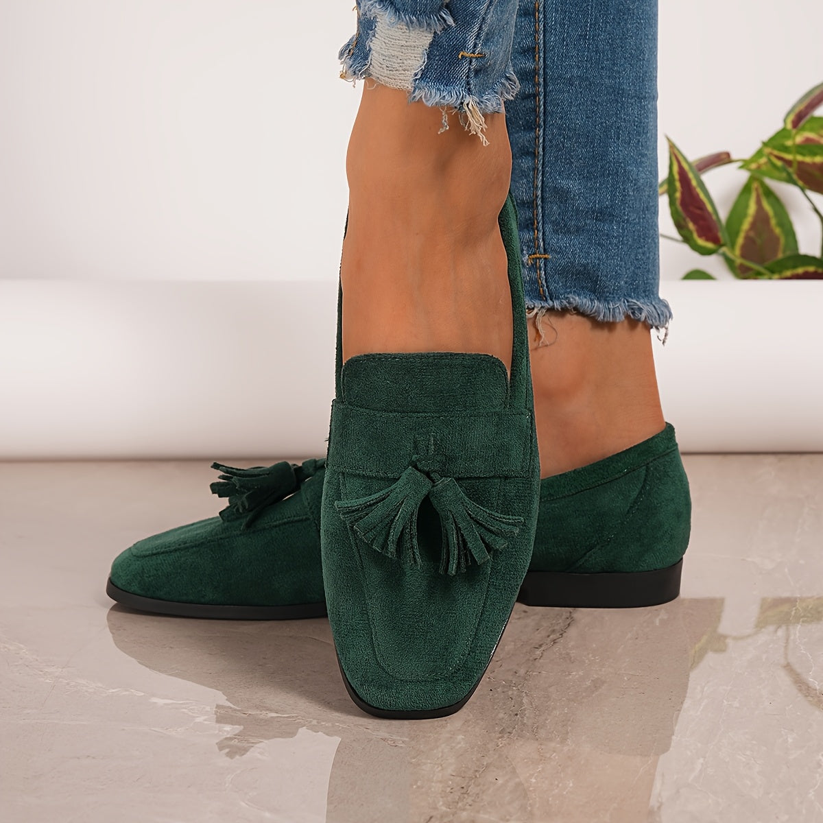 Suede Tassel Loafers – Women's Flat Slip-On Round Toe