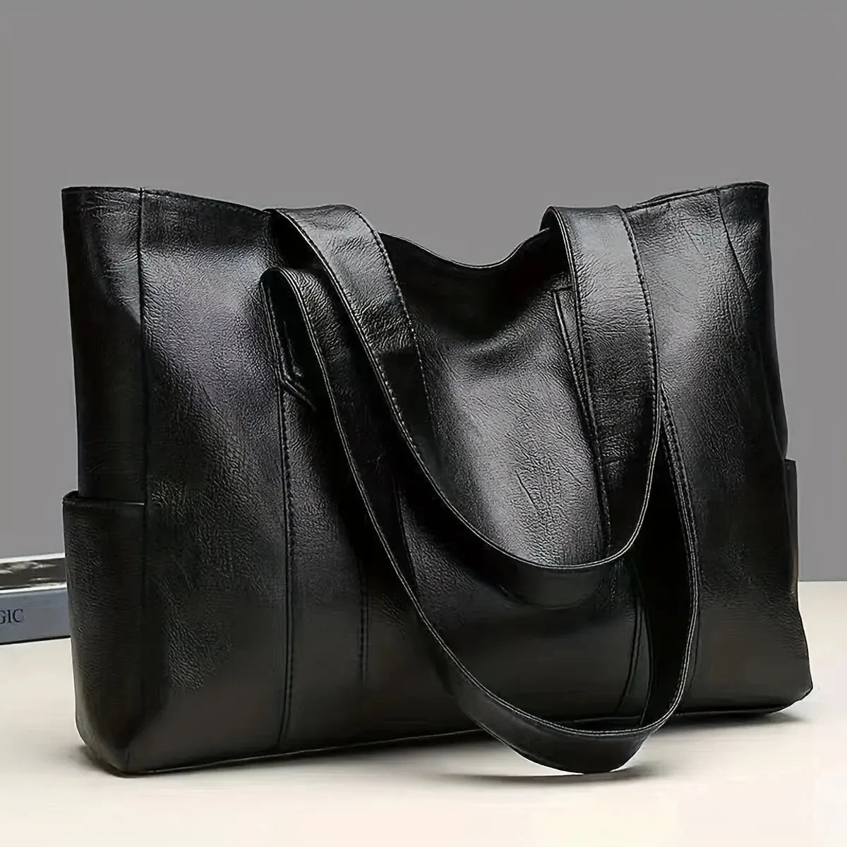Large Faux Leather Tote Bag – Spacious Shoulder Bag for Work and Daily Use