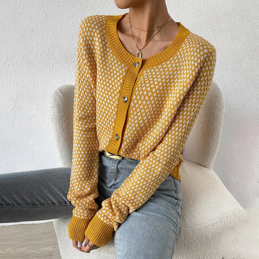 Houndstooth Knit Cardigan – Button-Front Long Sleeve Cropped Sweater