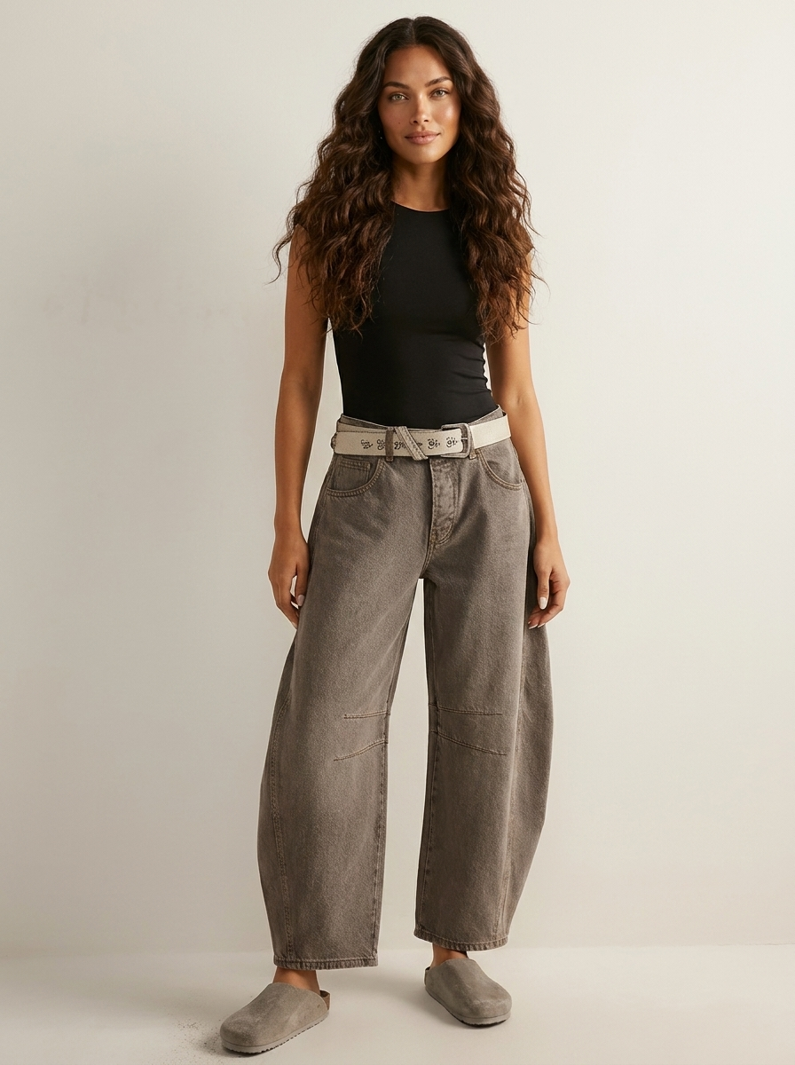 High-Waisted Barrel Leg Jeans – Relaxed Wide-Leg Denim