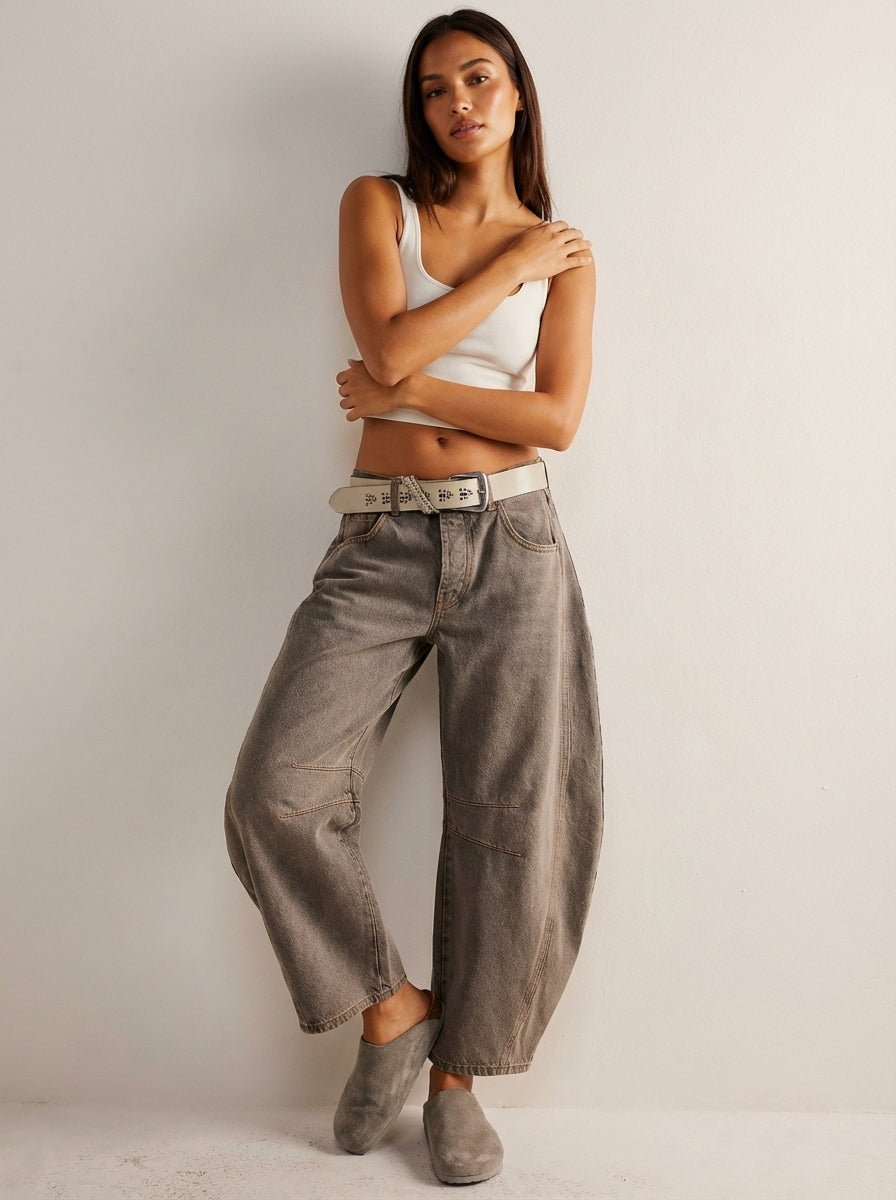 High-Waisted Barrel Leg Jeans – Relaxed Wide-Leg Denim