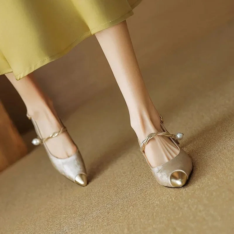 Floral Satin Kitten Heel Slingback Pumps – Pointed Toe Pearl Strap