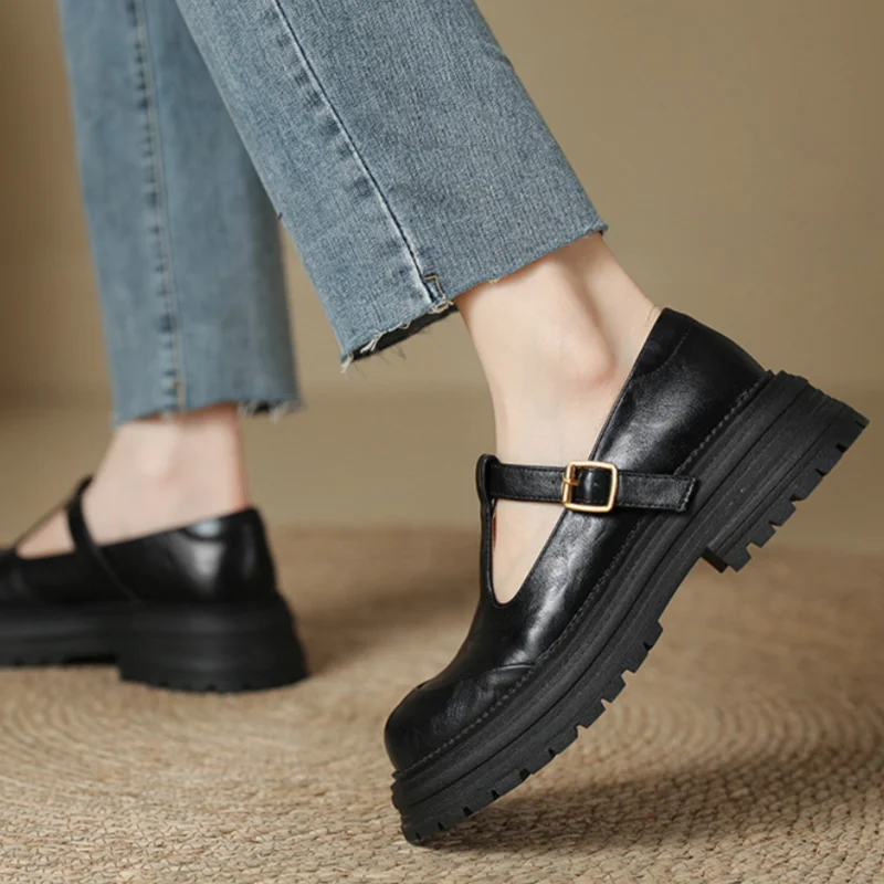 Leather T-Bar Platform Mary Jane Shoes – Round Toe Vintage Style