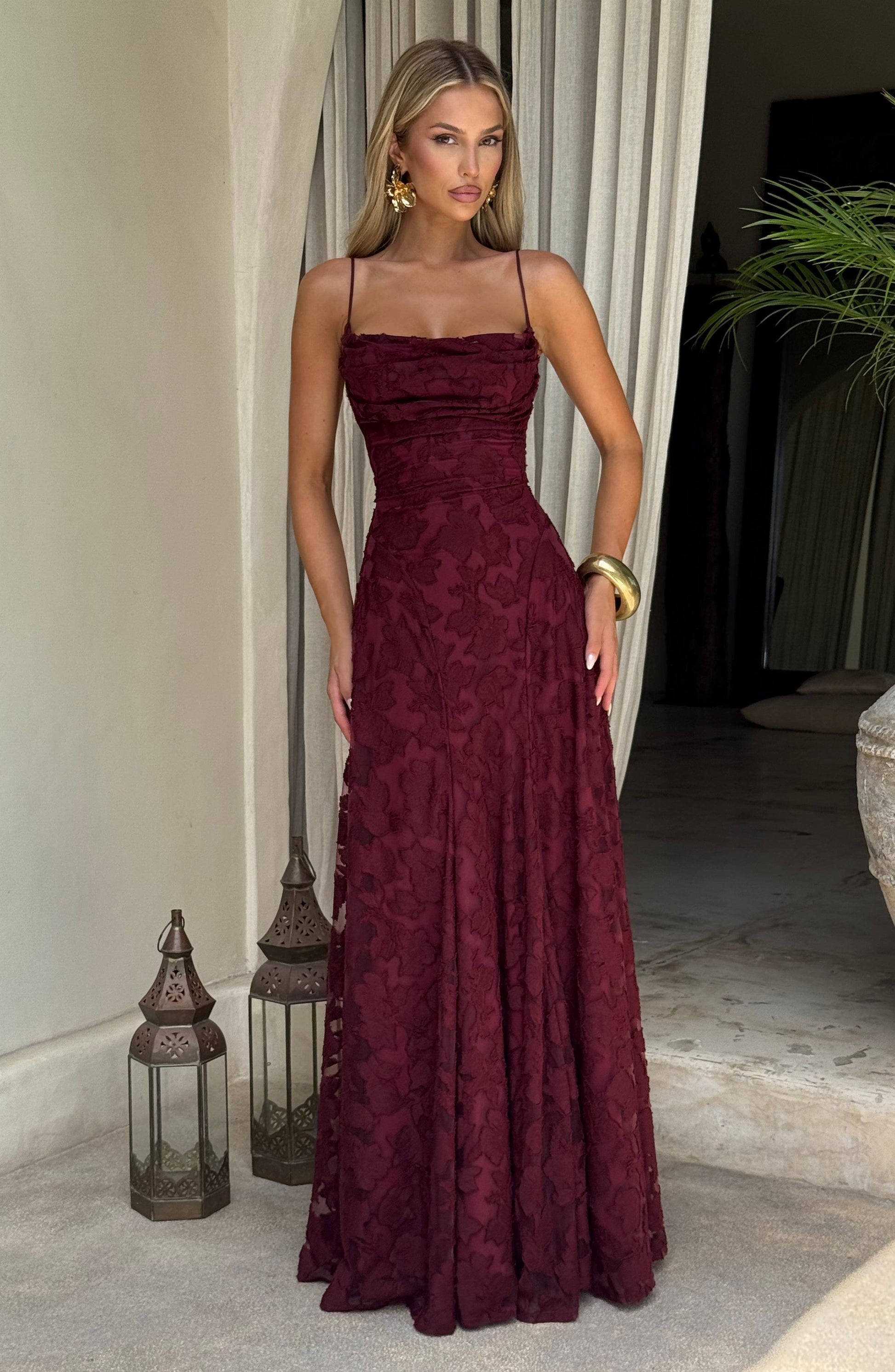 Floral Lace Maxi Dress – A-Line Spaghetti Strap Open Back Gown