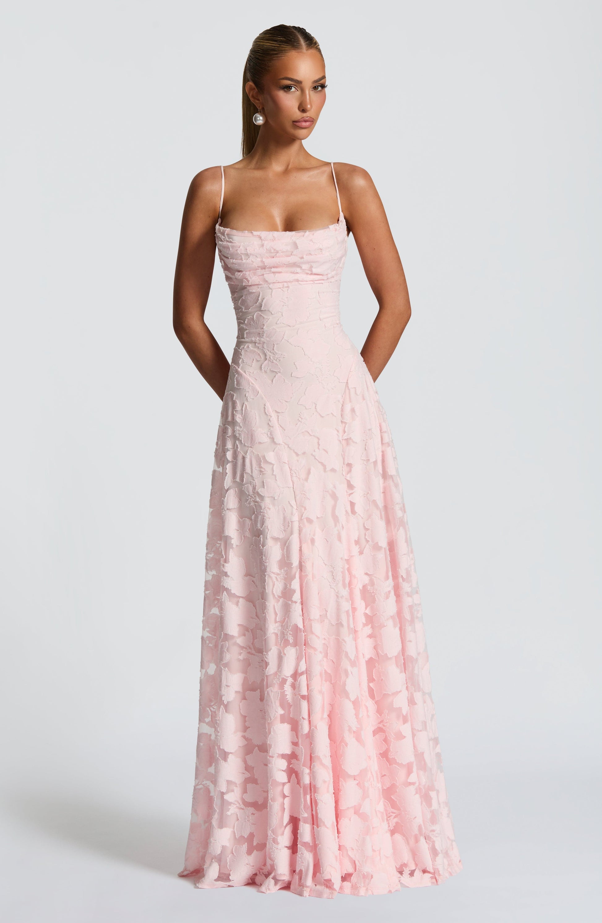 Floral Lace Maxi Dress – A-Line Spaghetti Strap Open Back Gown