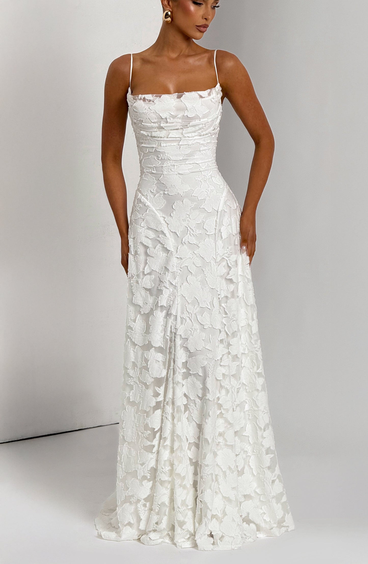 Floral Lace Maxi Dress – A-Line Spaghetti Strap Open Back Gown