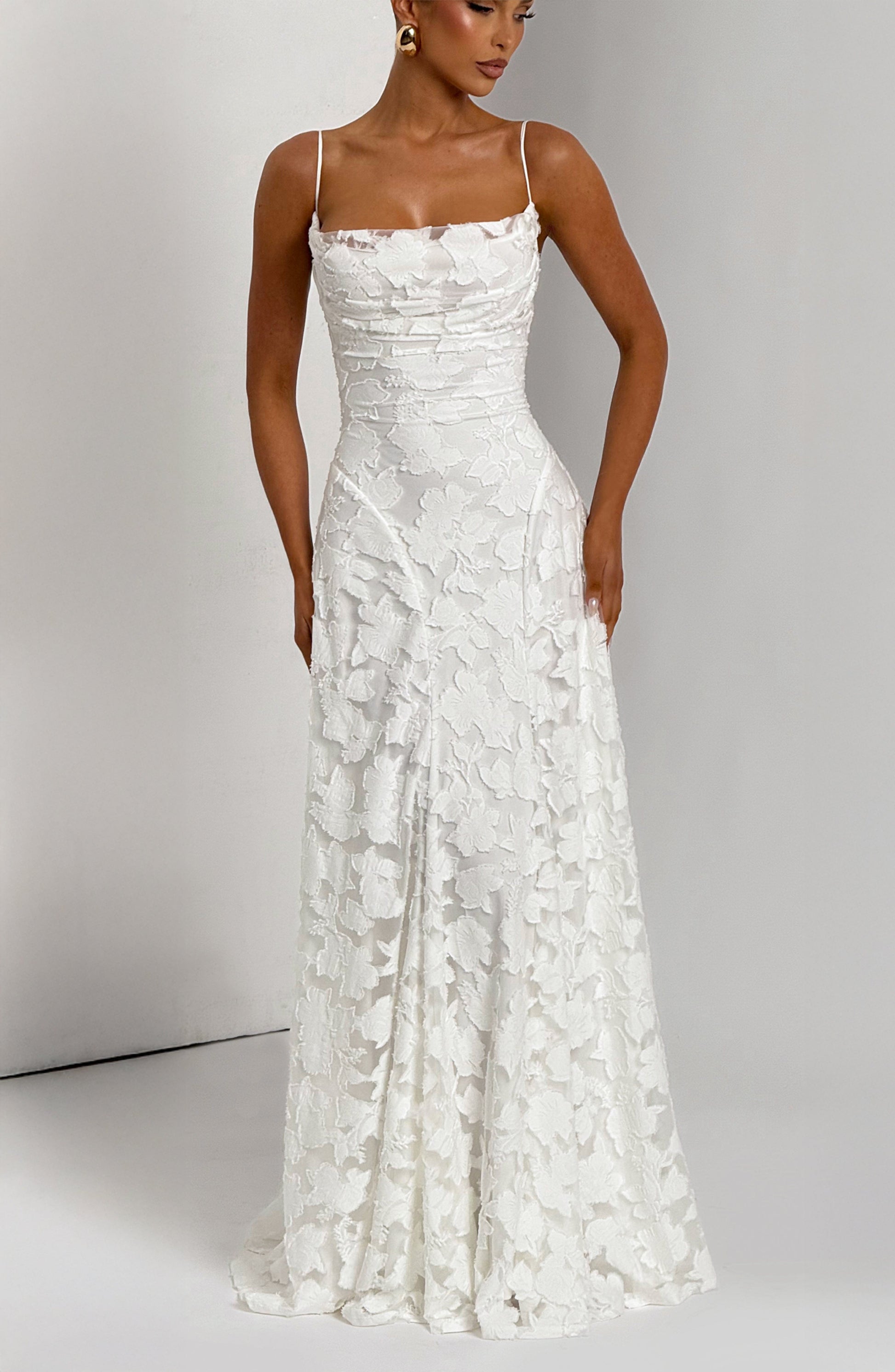 Floral Lace Maxi Dress – A-Line Spaghetti Strap Open Back Gown