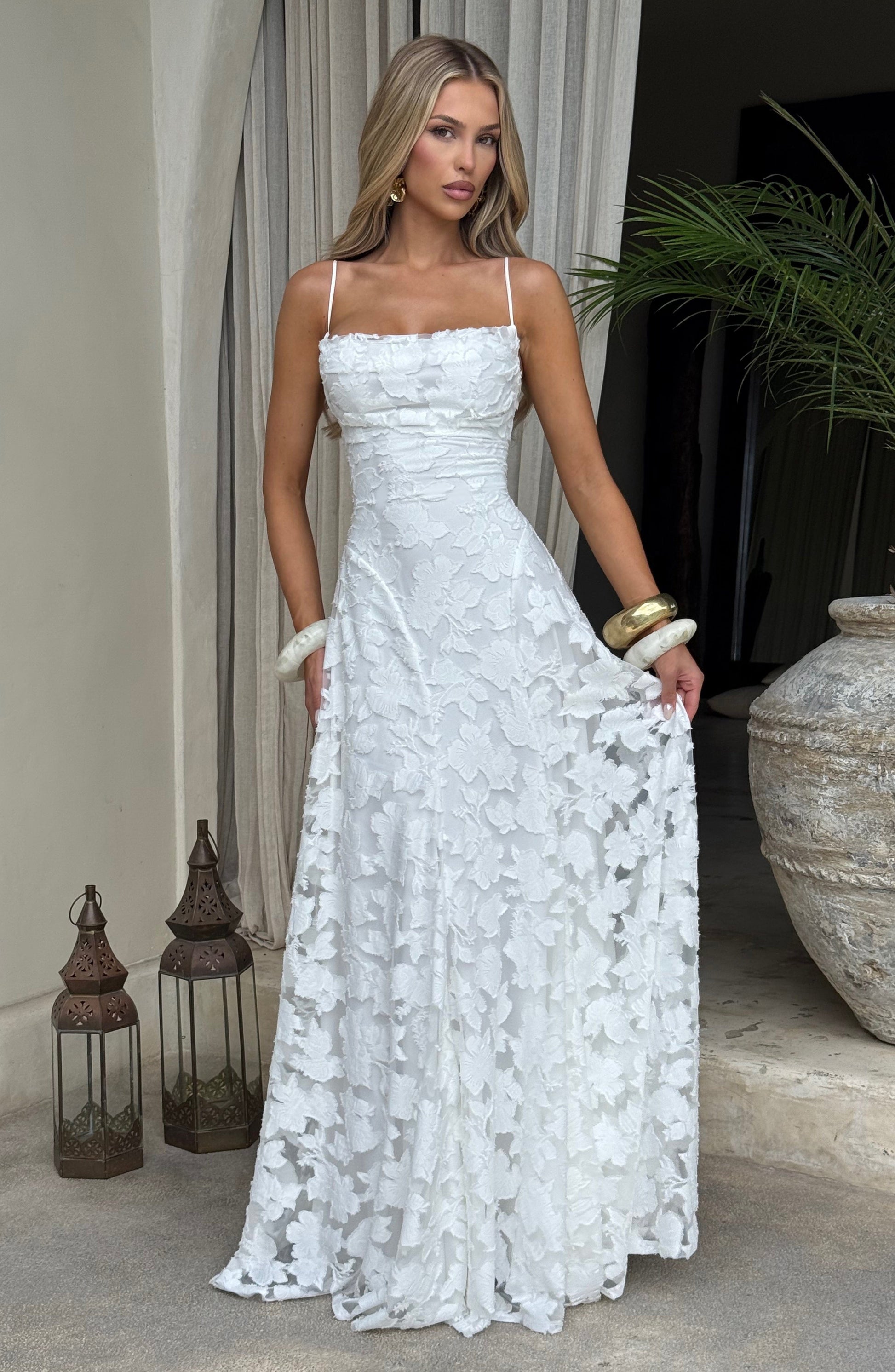 Floral Lace Maxi Dress – A-Line Spaghetti Strap Open Back Gown