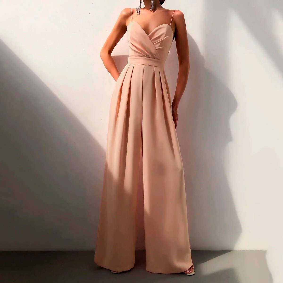 Wide-Leg Jumpsuit with Sweetheart Neckline – Pleated Spaghetti Strap Formal