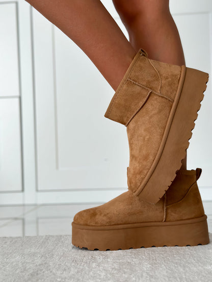 Suede Platform Mini Ankle Boots – Lug Sole Pull-On Booties