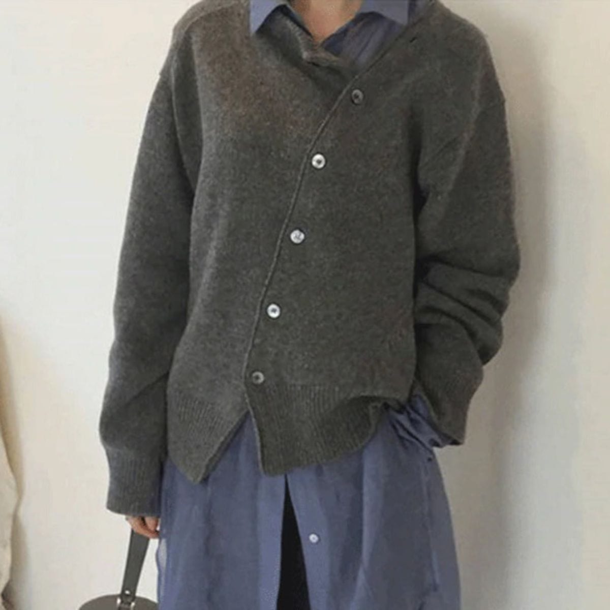 Oversized Button-Front Knit Cardigan – Long Sleeve Ribbed Layering Sweater