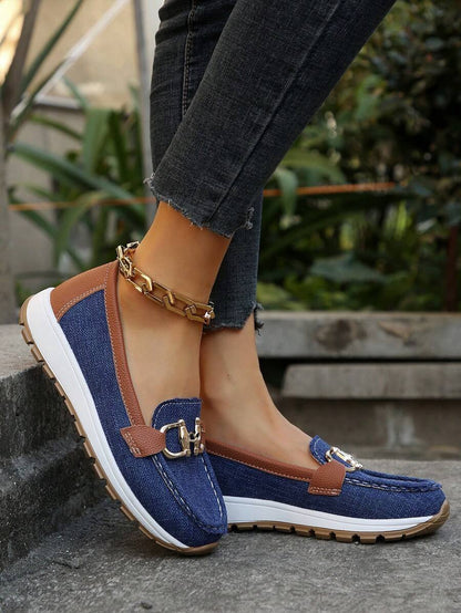 Platform Slip-On Loafers – Gold Chain Detail Cushioned Everyday Shoe