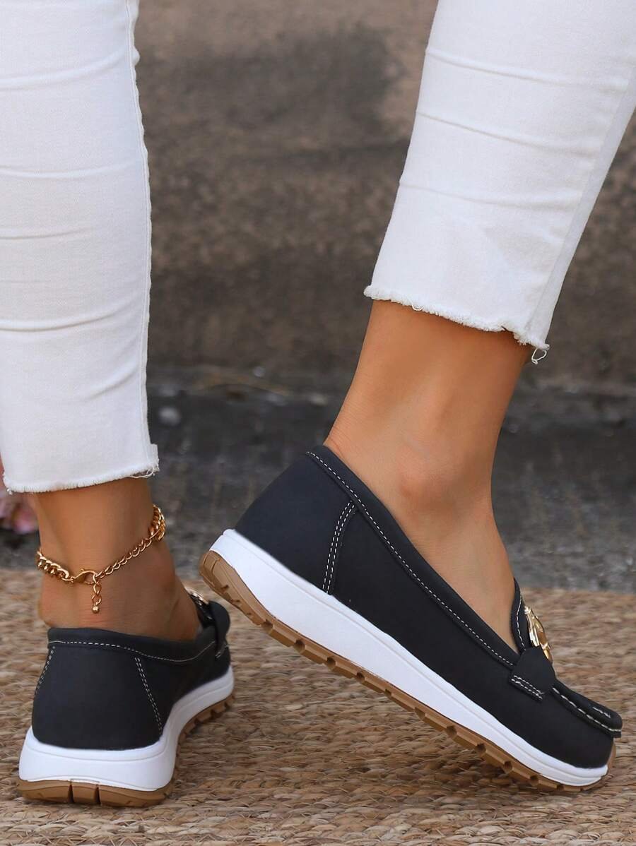 Platform Slip-On Loafers – Gold Chain Detail Cushioned Everyday Shoe