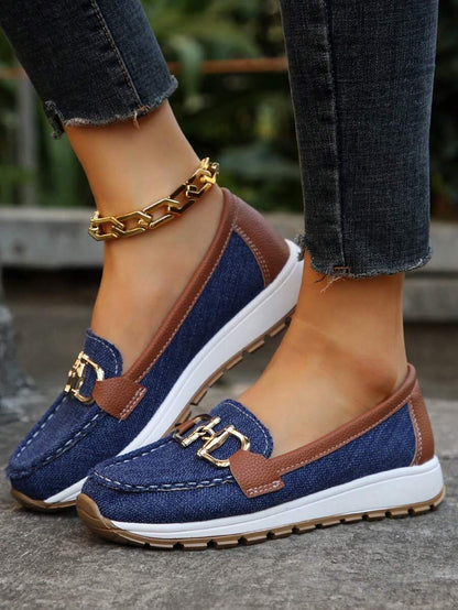 Platform Slip-On Loafers – Gold Chain Detail Cushioned Everyday Shoe