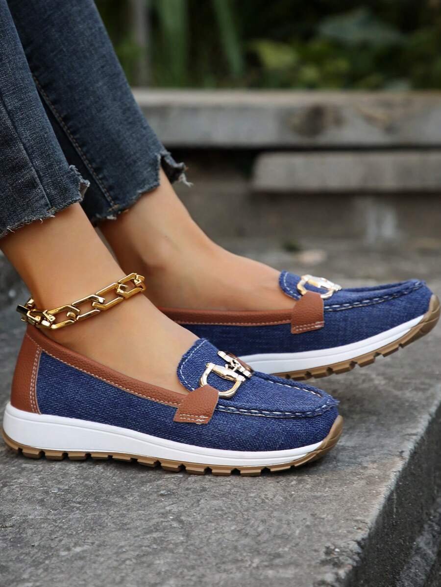 Platform Slip-On Loafers – Gold Chain Detail Cushioned Everyday Shoe